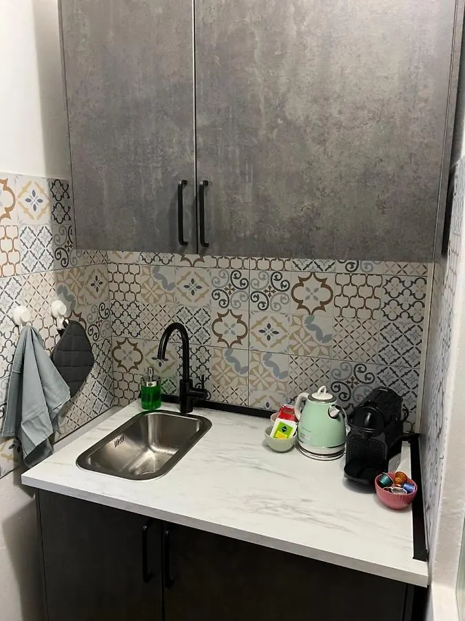 Stylish Apartment 3 Km Away From Duomo - Netflix, Wi-Fi, All Comforts Included Milano
