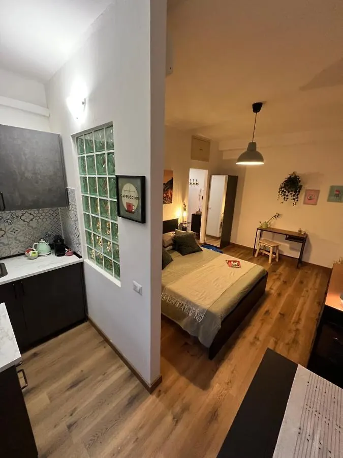 Stylish Apartment 3 Km Away From Duomo - Netflix, Wi-Fi, All Comforts Included Milano