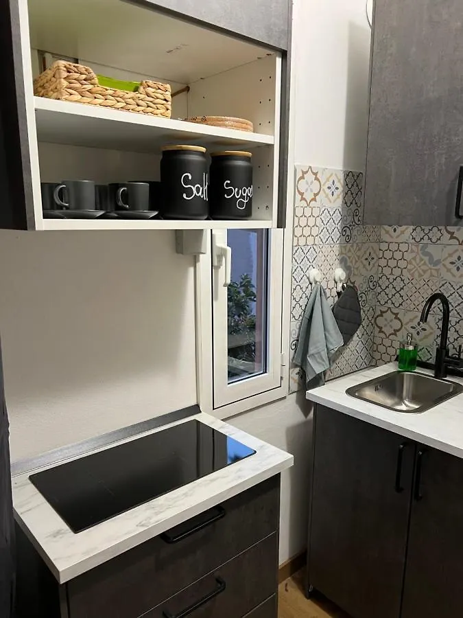 Stylish Apartment 3 Km Away From Duomo - Netflix, Wi-Fi, All Comforts Included Milan 0*,  Italy